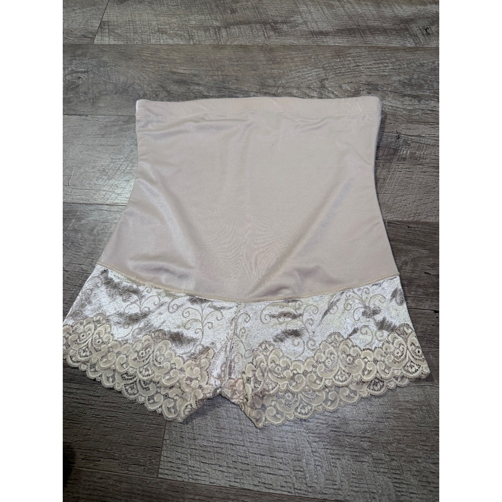 Heavenly Shapewear Women's 1X Beige High Waisted Lace Trim Control Shorts